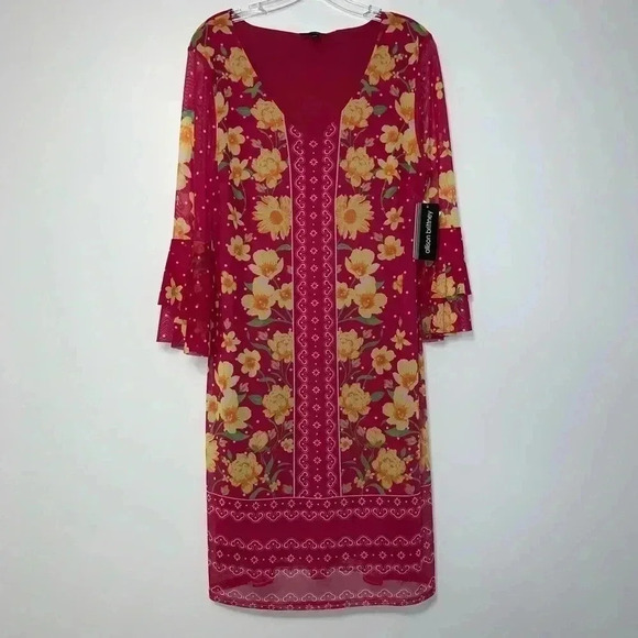 Allison Brittney Dresses & Skirts - Allison Brittney Bell Sleeve Floral Dress
